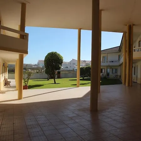 Baleal, By The Sea With Swimming Pool *