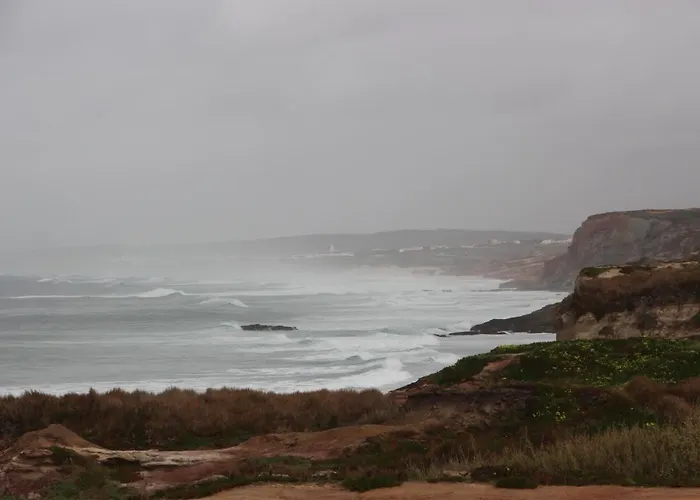 Daire Baleal, By The Sea With Swimming Pool *